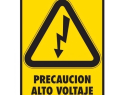 Precaución Alto Voltaje 2 - Pacific Fire